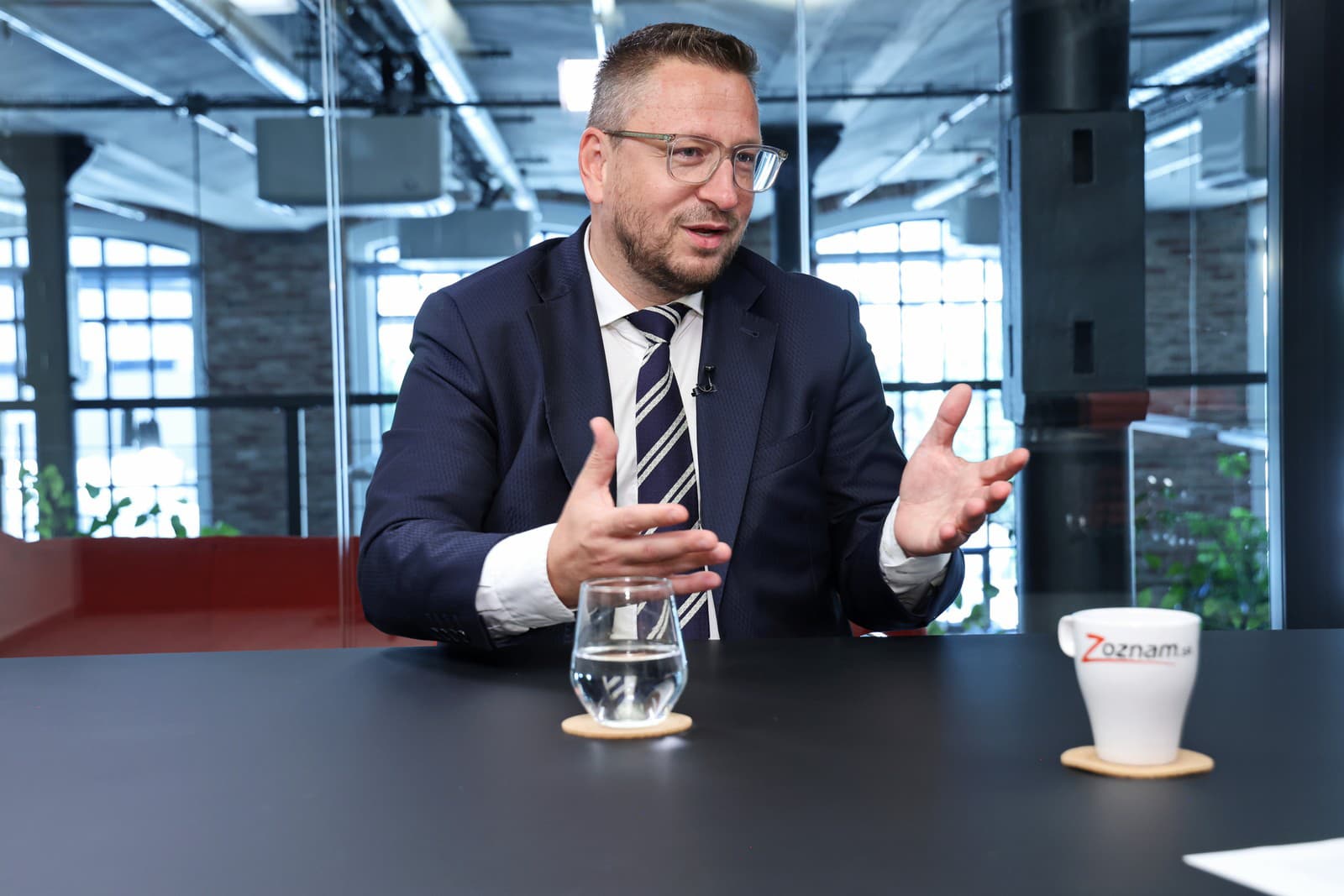 Bývalý PS-kár OTVORENE: Kampaň