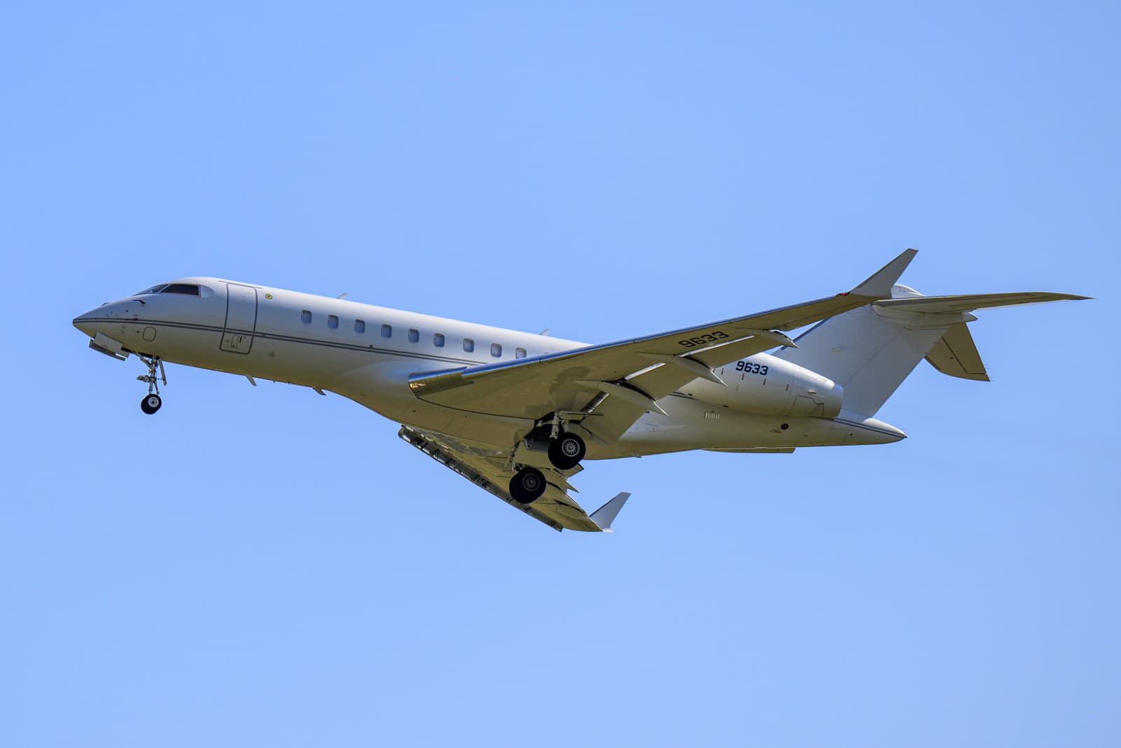 Bombardier Global 5000