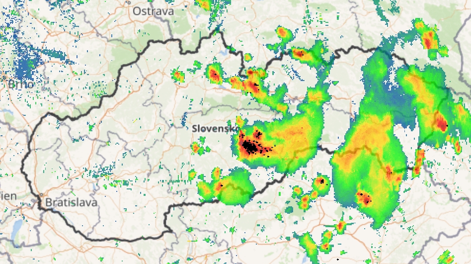 BÚRKY vyčíňali, viaceré obce