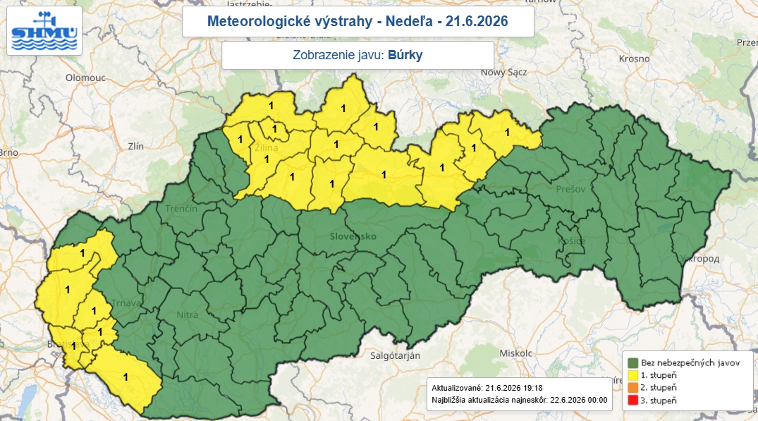 Búrky stále úradujú, viaceré