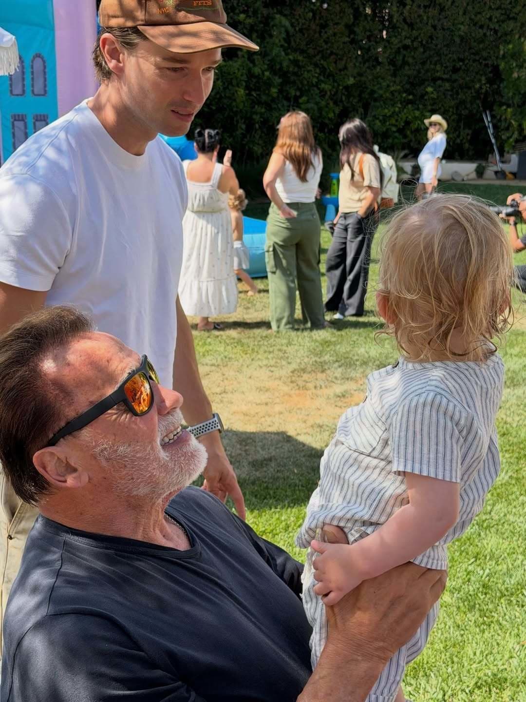 Celebritné deti spomínajú na svojich otcov 