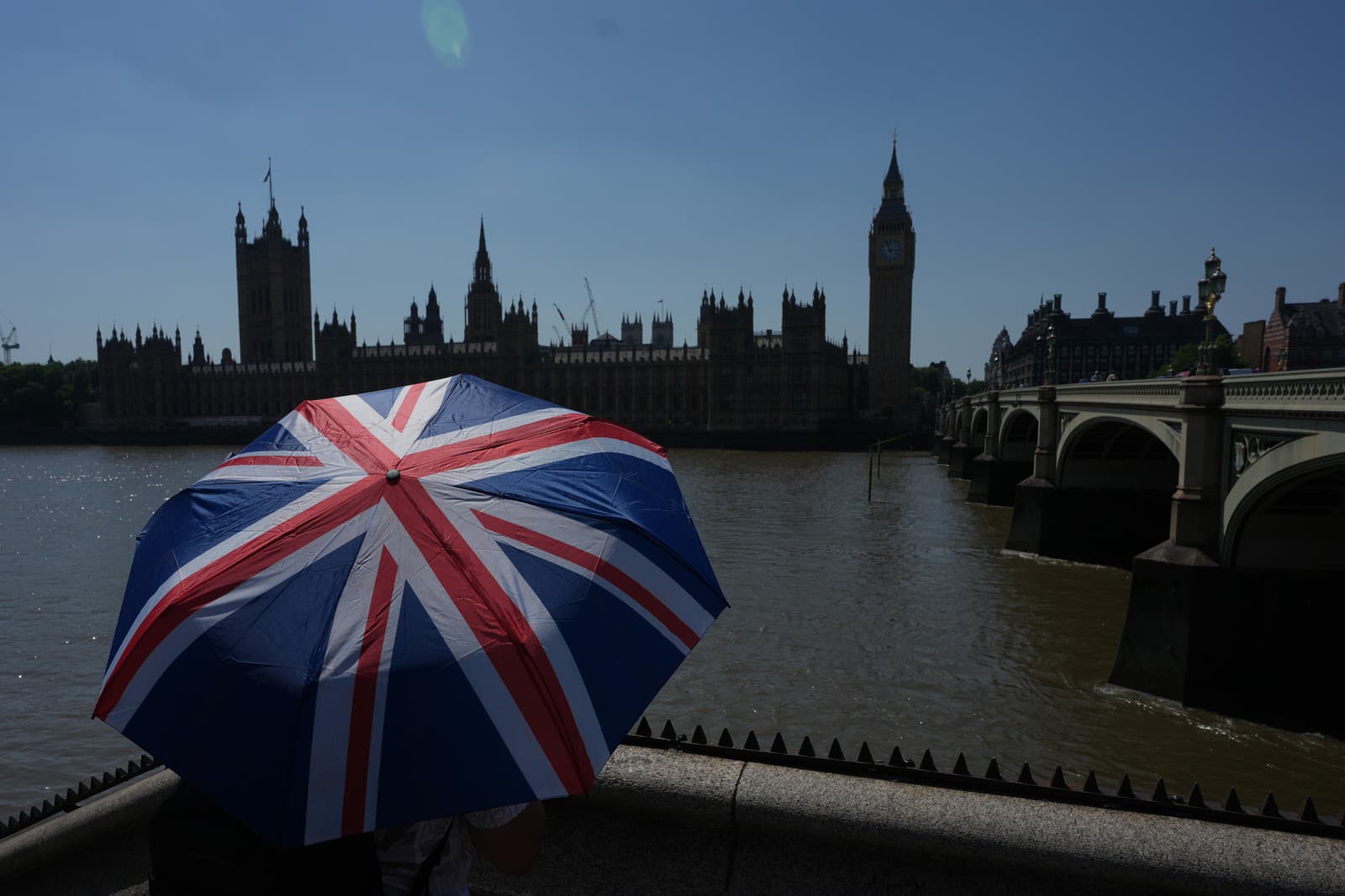 Británia sa pečie: Teplota