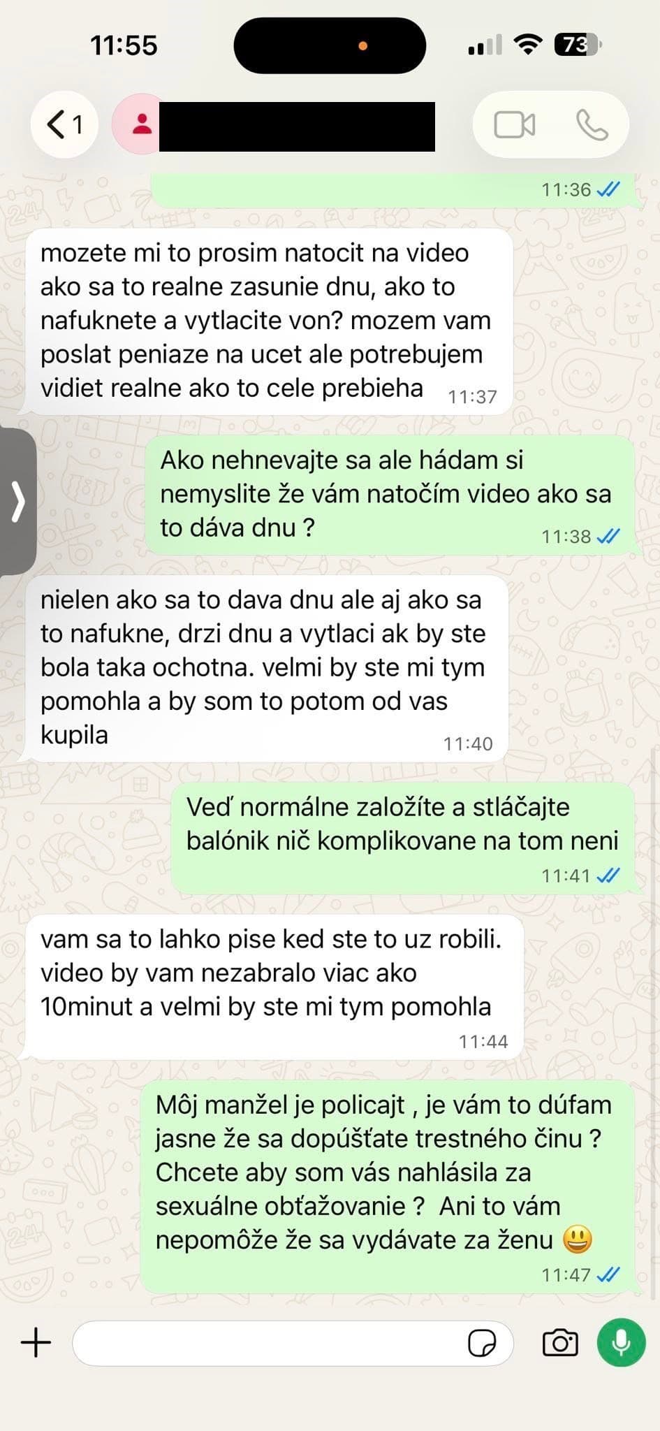 Žena chcela na internete