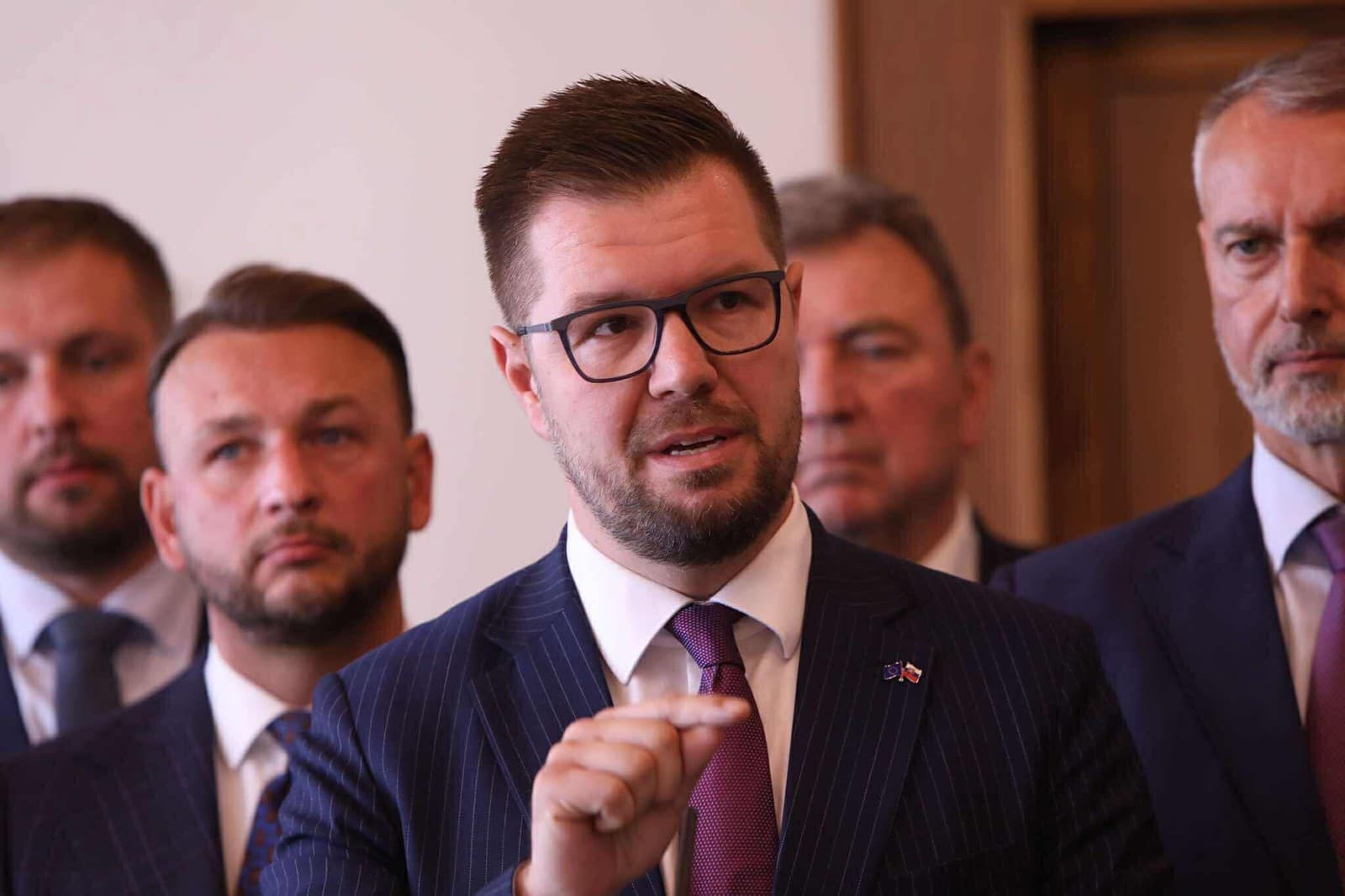 Igor Šimko, ktorý v prieskumoch naberá na sile.