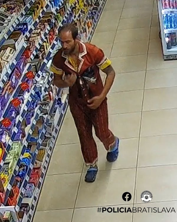 Neznámi zlodeji vyčíňali v