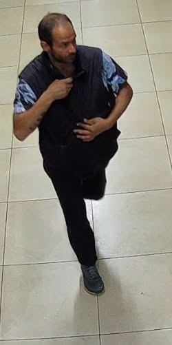 Neznámi zlodeji vyčíňali v