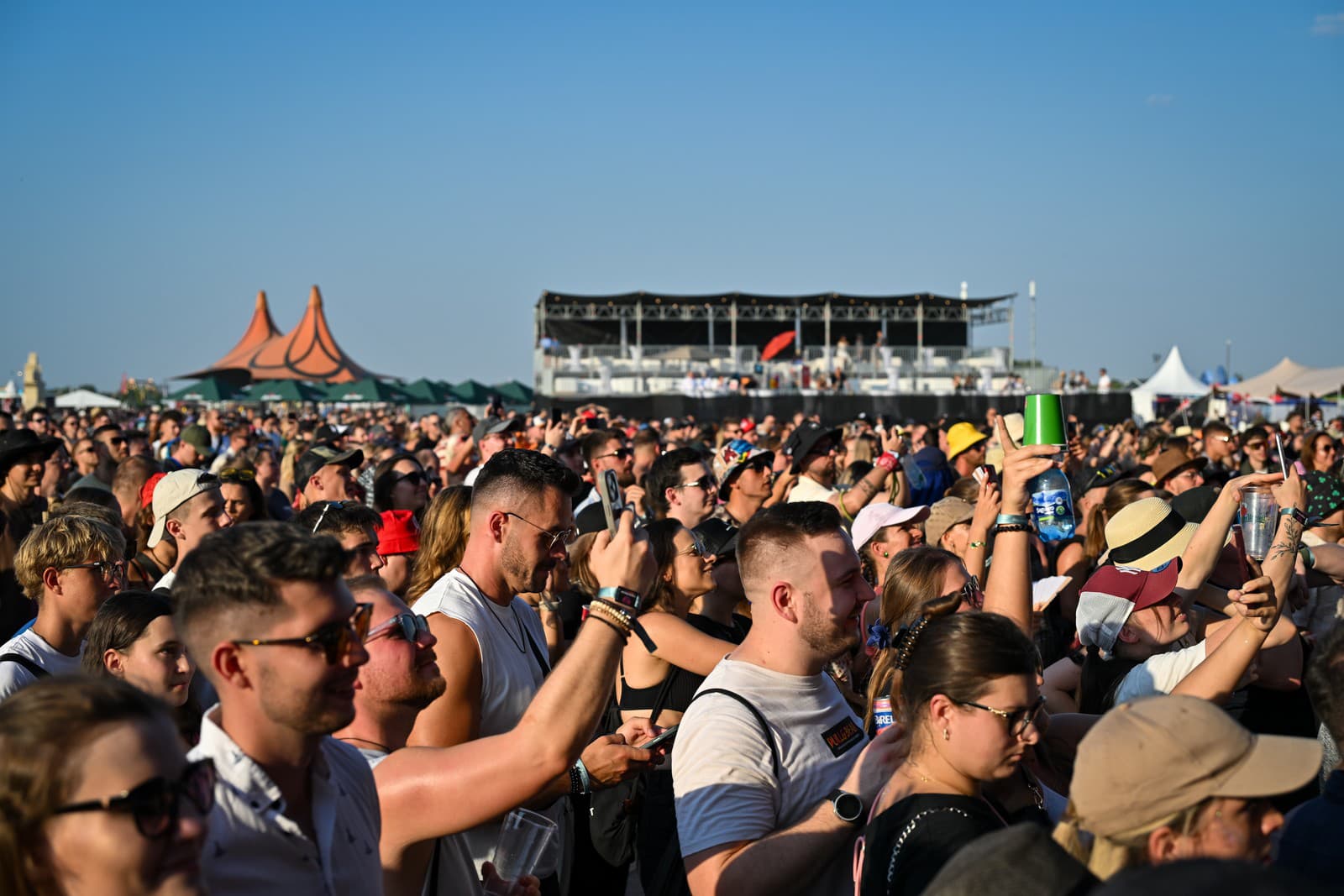 Ďalší festival v zúfalej