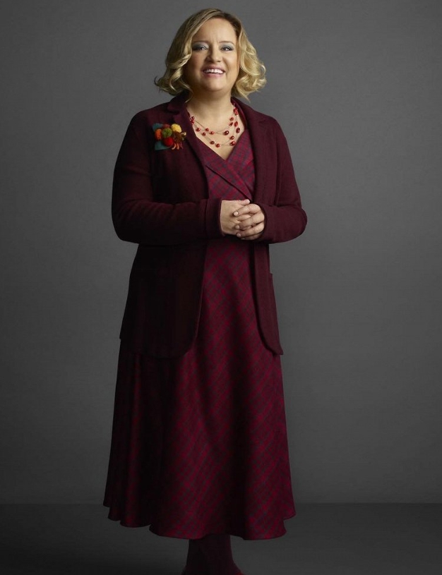 Lucy Davis v seriáli Sabrinina děsivá dobrodružství