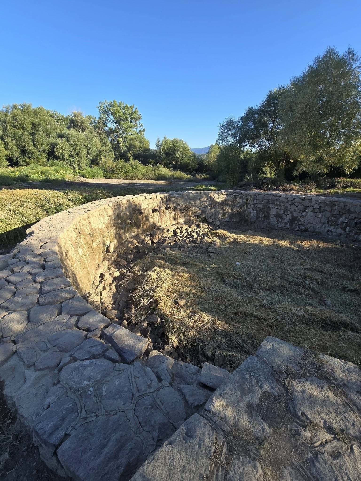 Pohľad, z ktorého trhá