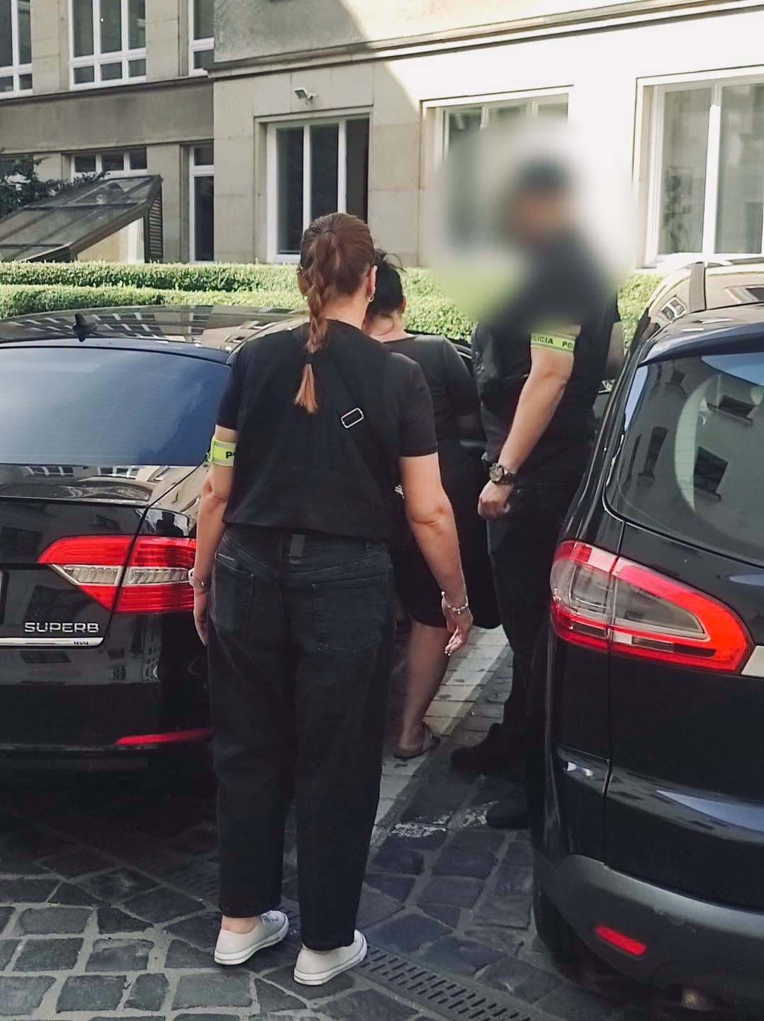 V rámci akcie Fraktúra obvinili pre podvod osobu z rezortu zdravotníctva