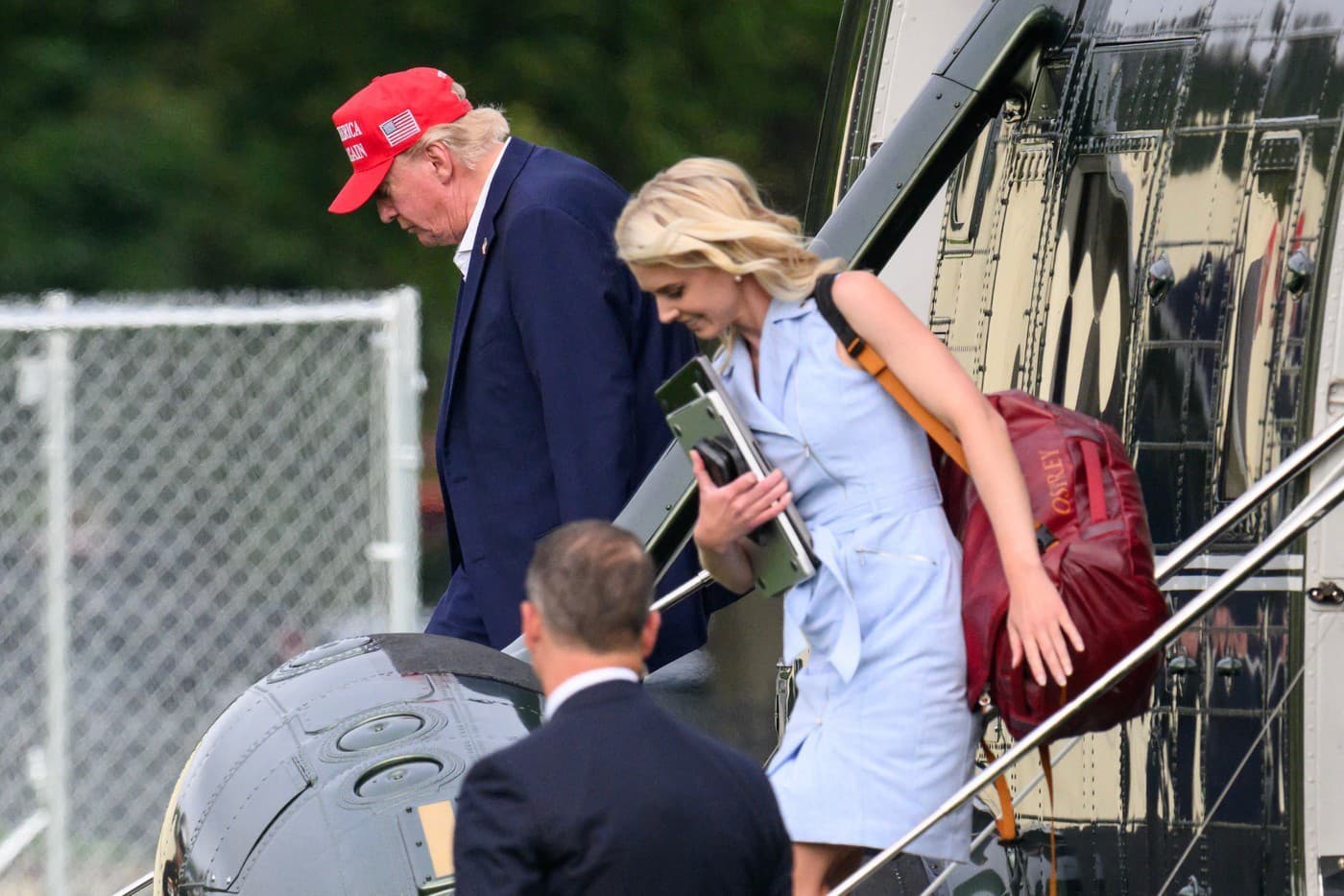 Natalie Harpová je asistentkou Donald Trumpa.