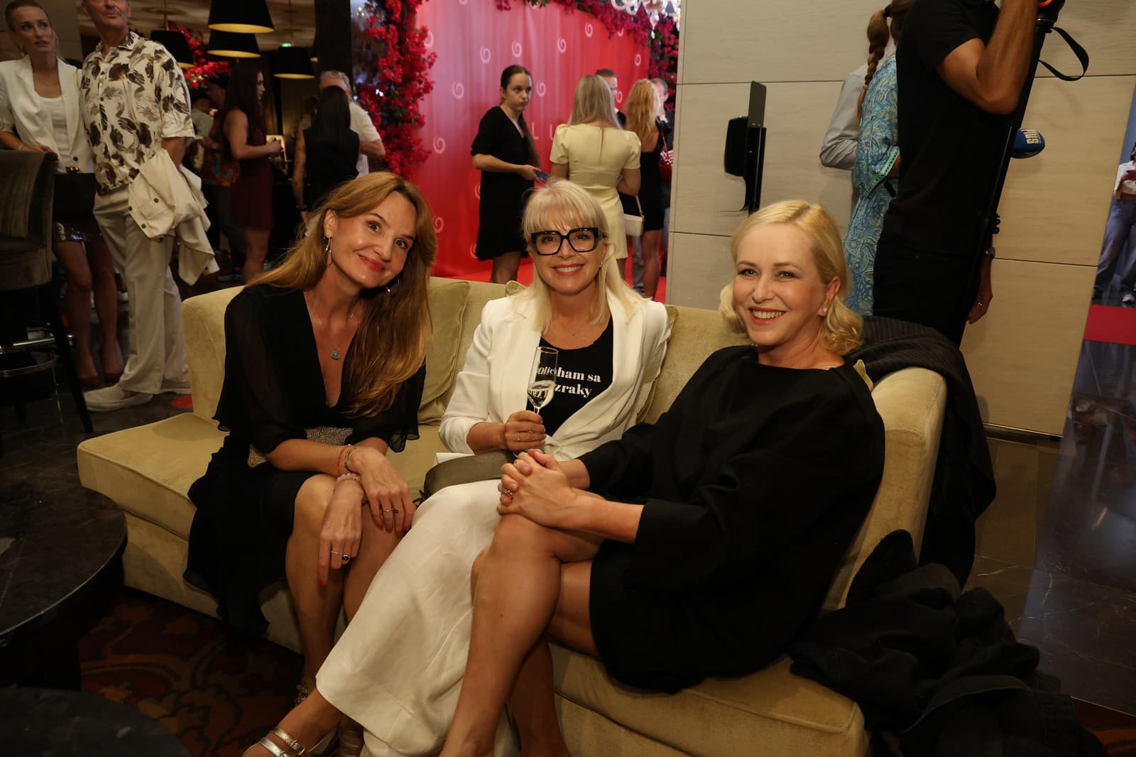 JOJ Media párty 2026, Andrea Karnasová, Zuzana Vačková a Michaela Čobejová