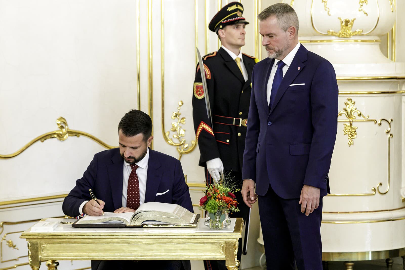 Prezident Čiernej Hory Jakov Milatović a prezident SR Peter Pellegrini