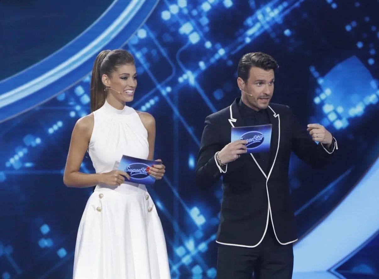 Jasmina Alagič a Leoš Mareš ako moderátori Superstar v roku 2018.