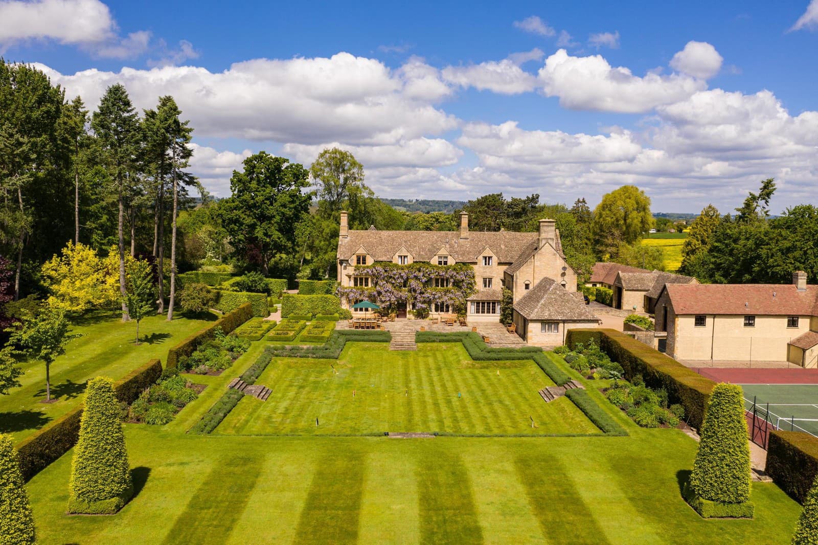 Takto má vyzerať budúci domov a luxusné sídlo Sussexovcov
