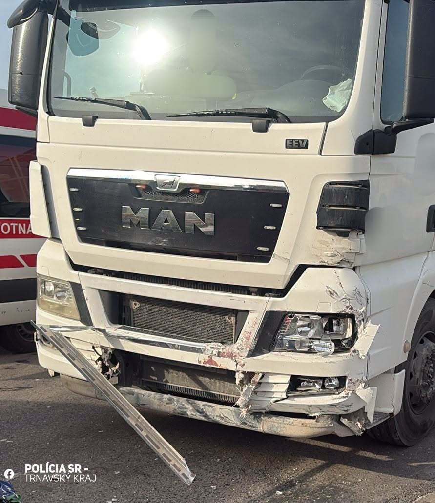 Ťažká nehoda pri Trnave: