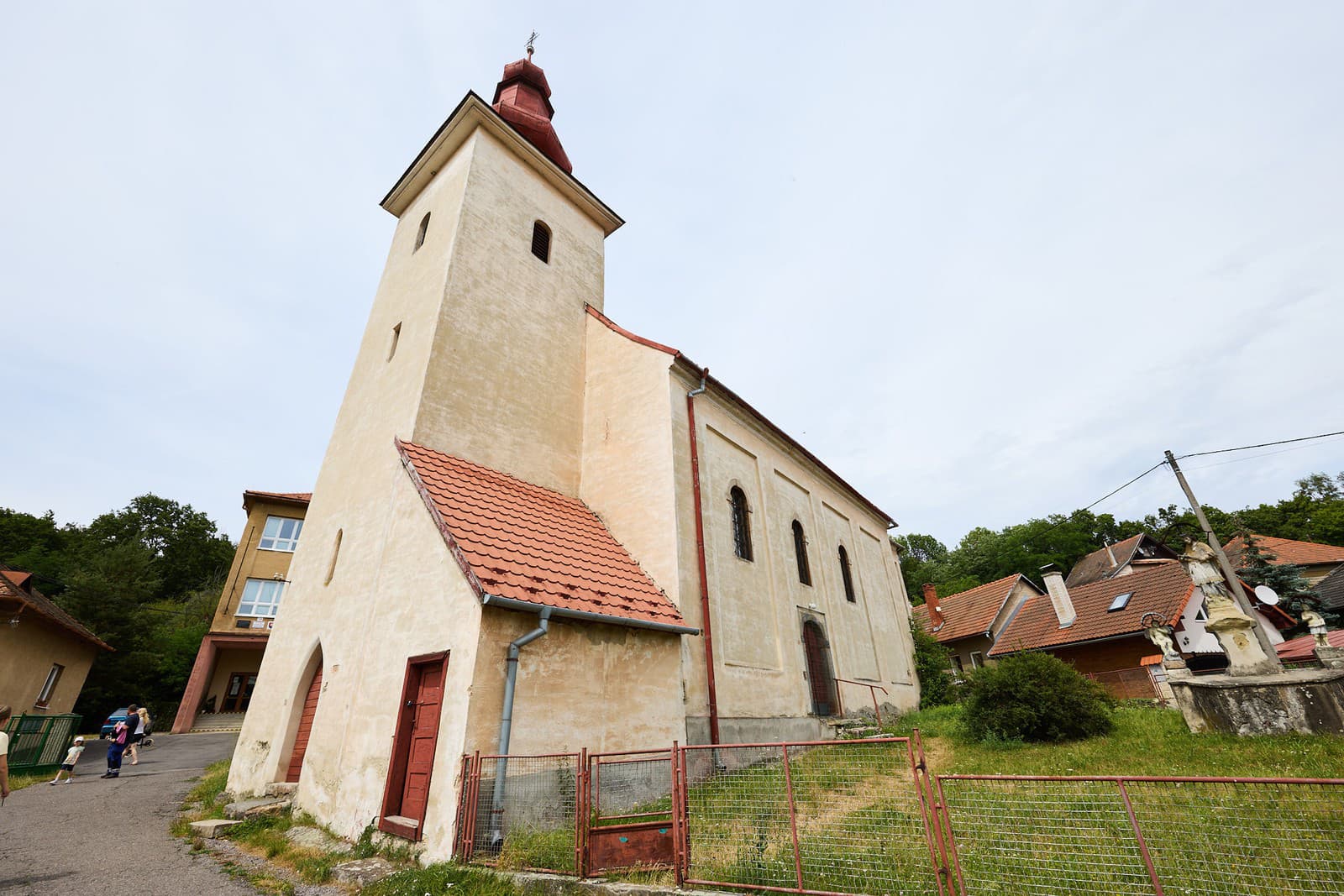 Hronský Beňadik – Rímskokatolícky kostol sv. Egídia v Hronskom Beňadiku.
