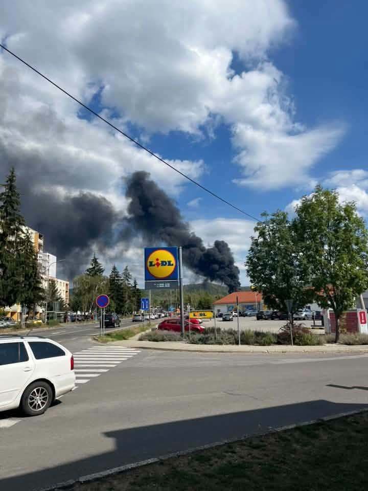 Požiar ZVS Holding v Snine.