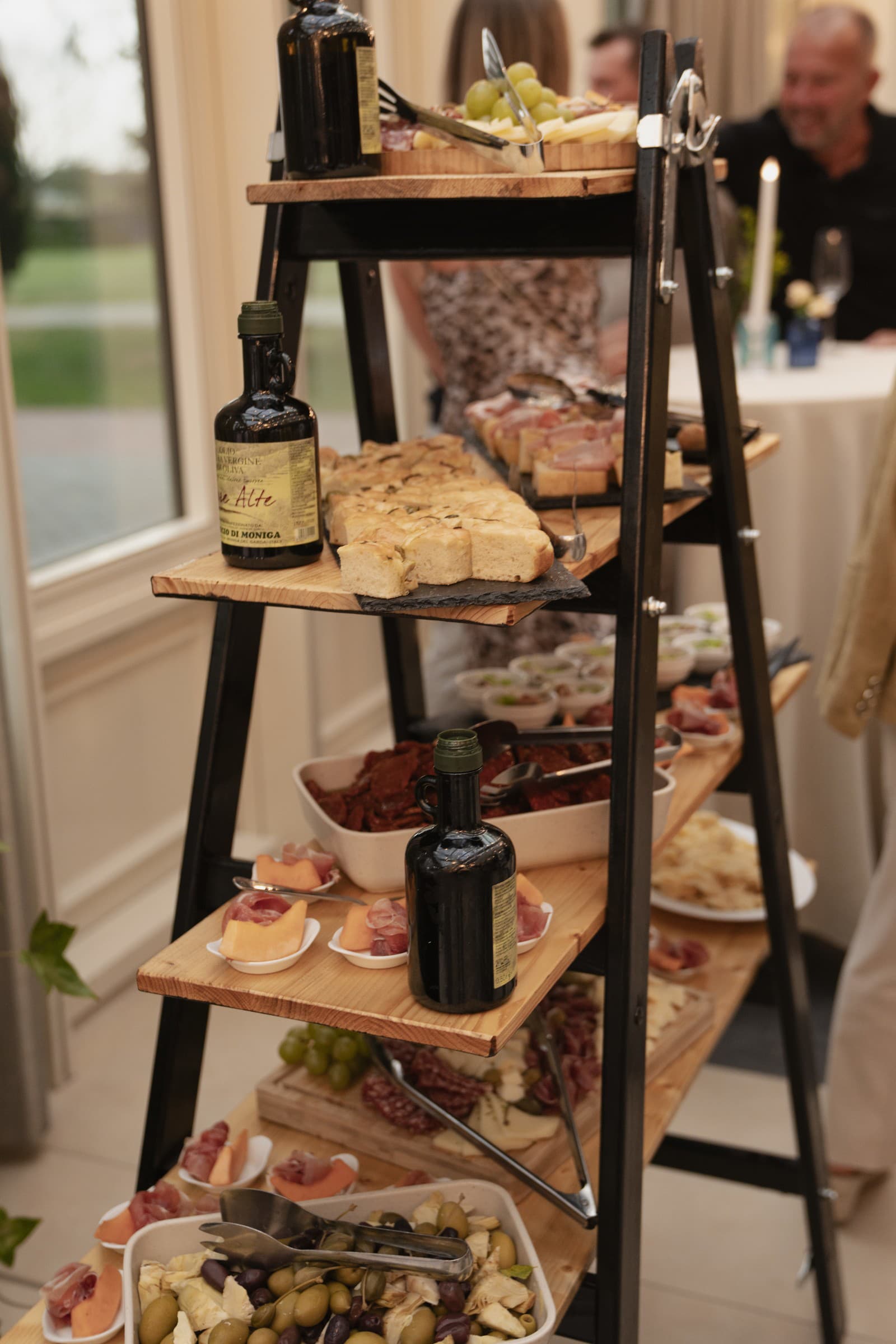 La Catering preniesol hostí