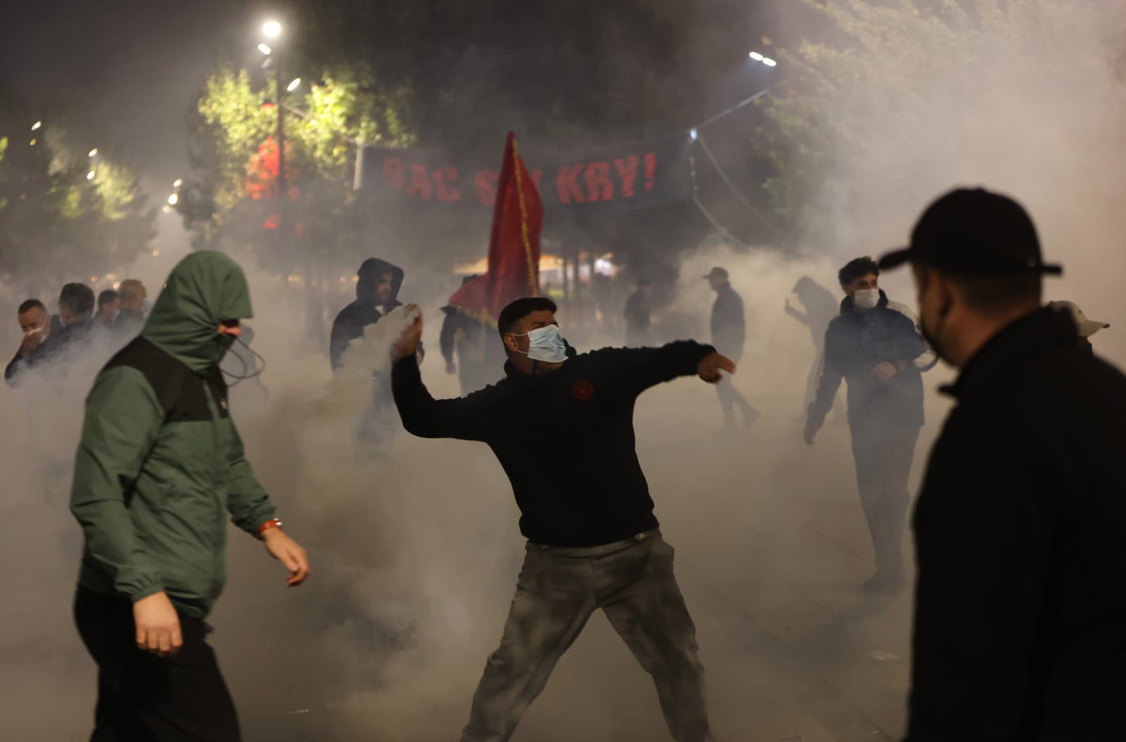 Násilné strety v Kosove!