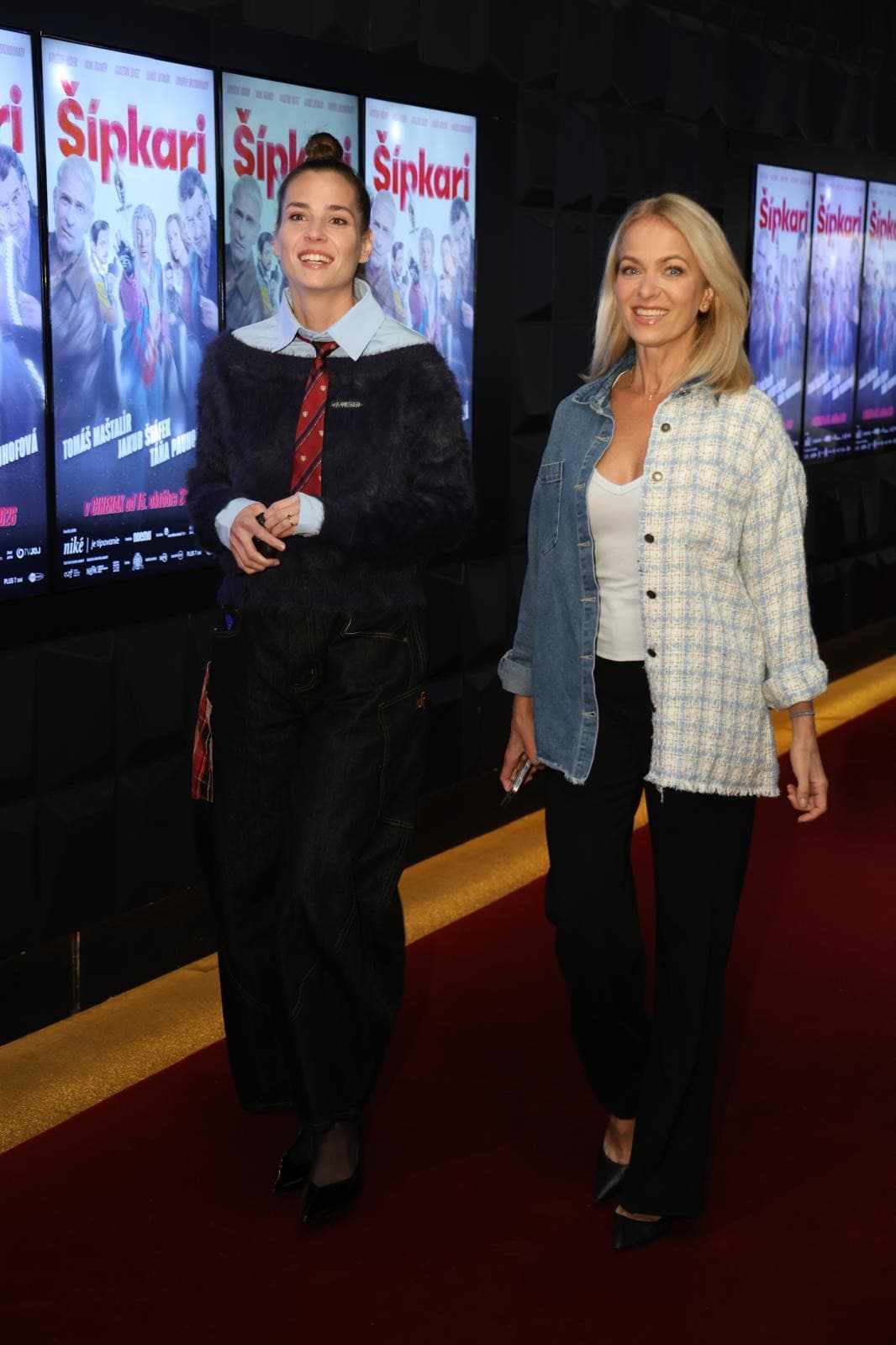 Jana Hospodárová a Lucia Hlaváčková dorazili na premiéru filmu Šípkári. 