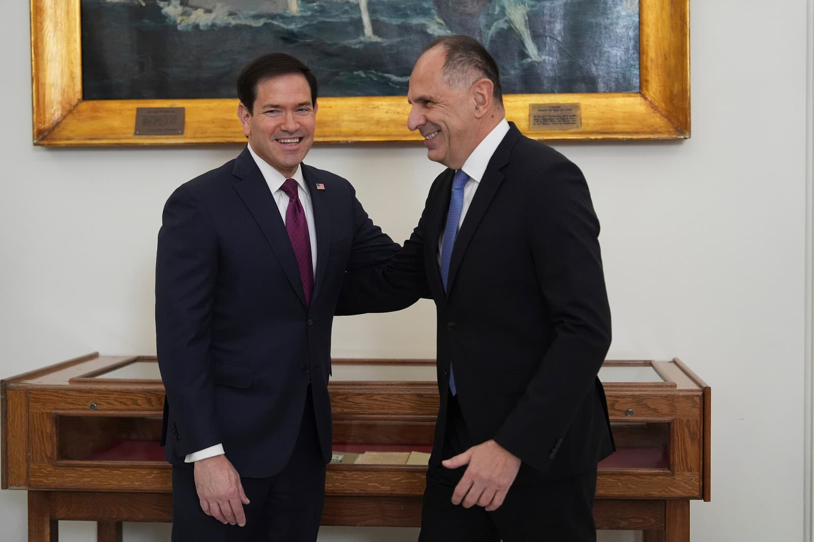 Šéf americkej diplomacie Marco Rubio pokračuje v návšteve Grécka