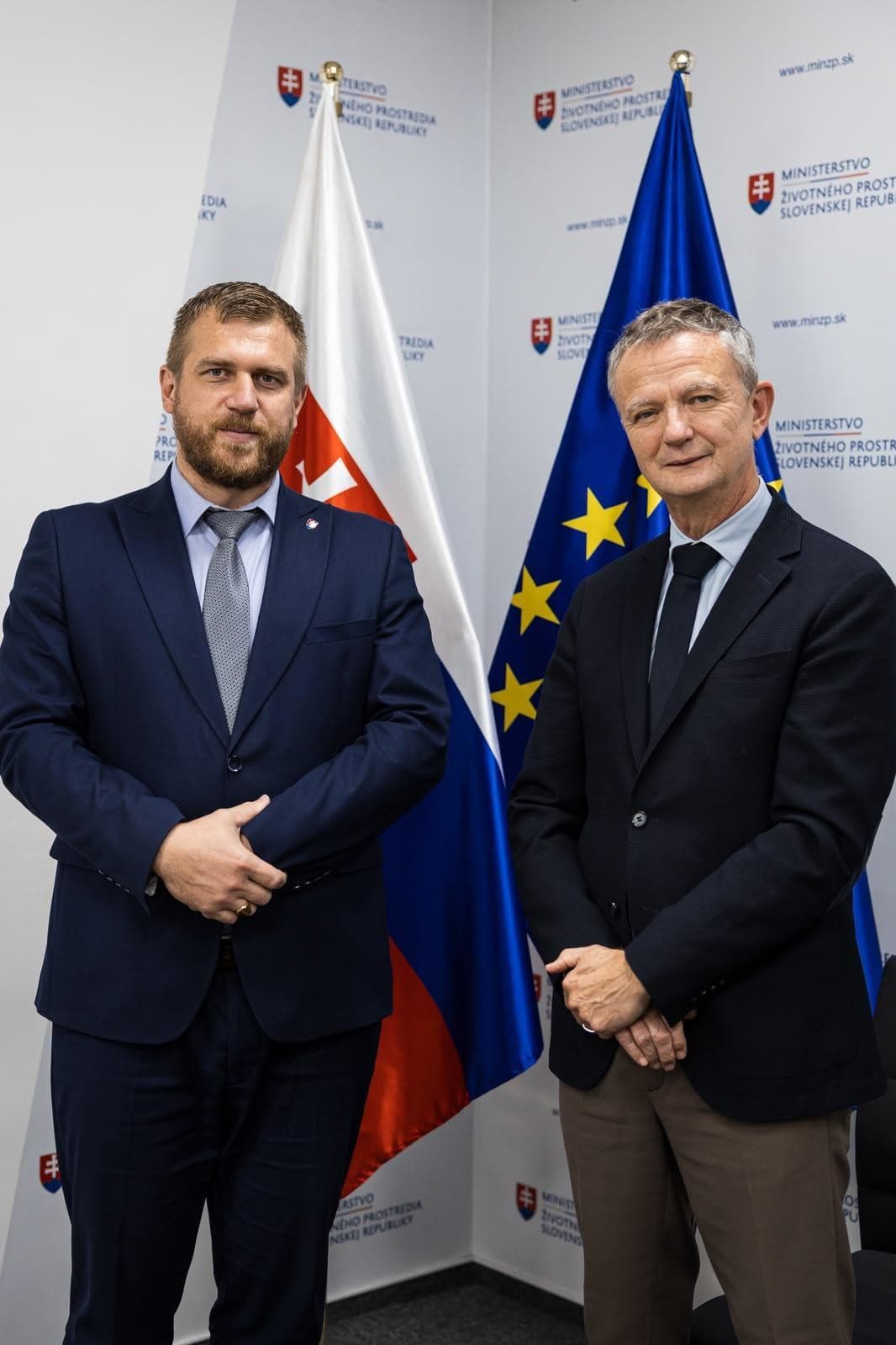 Kuffa a Deďo diskutovali s Mamerom o efektívnom manažmente medveďov