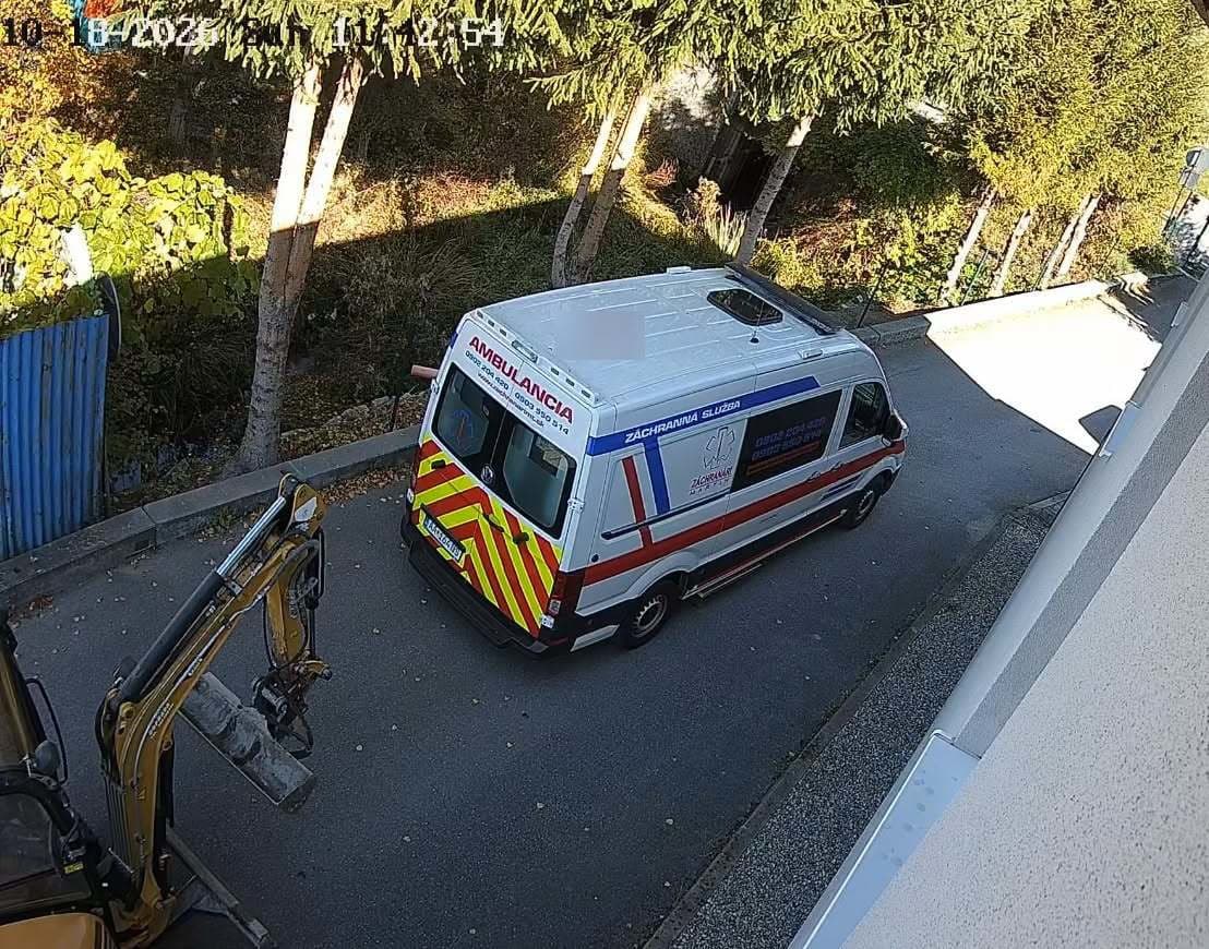 Útok na sanitku pri