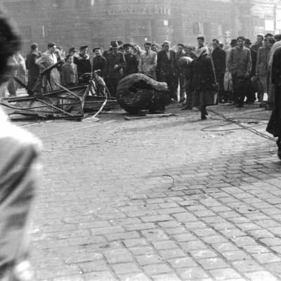 Maďarská revolúcia v roku 1956 si vyžiadala tisíce obetí.