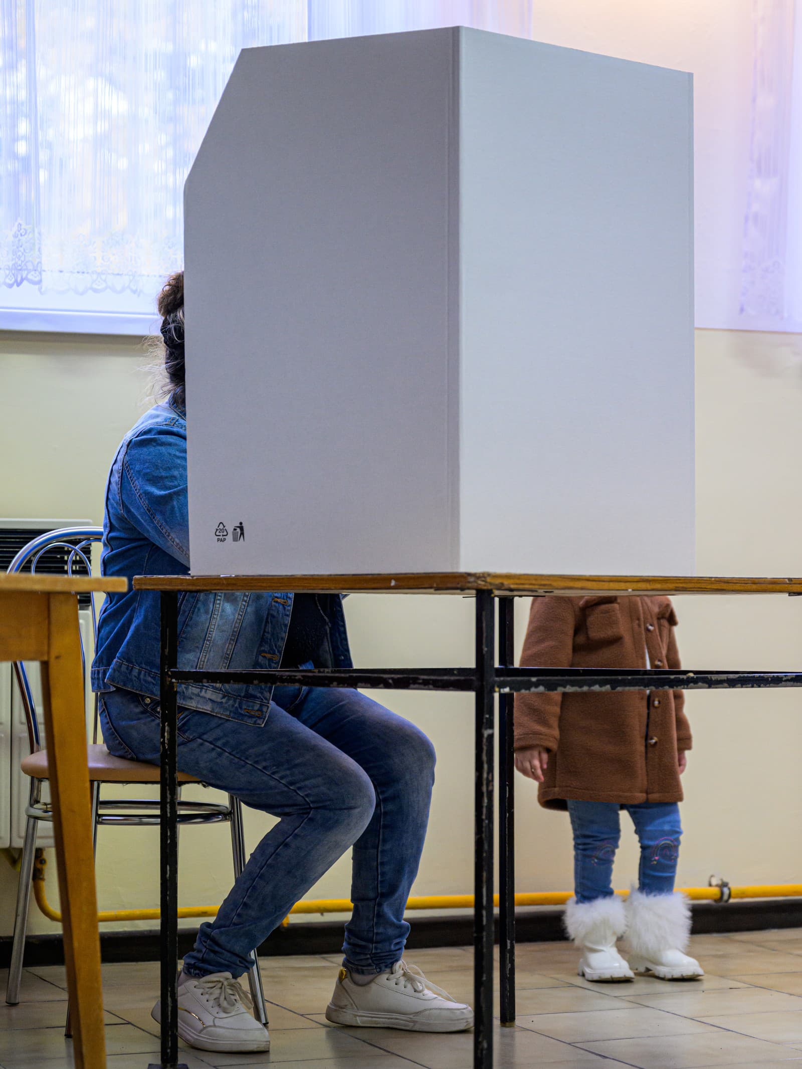 MIMORIADNY ONLINE Slováci rozhodujú