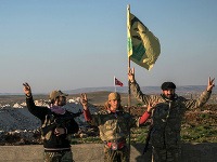 Kurdskí vojaci na severe Sýrie. Blízky východ je destabilizovaný ako dávno už nebol.