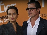 Angelina Jolie a Brad Pitt prežívajú momentálne chvíle plné strachu. 