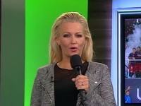 Lenka Čviriková Hriadelová sa objavila na obraze s mikrofónom v ruke. 