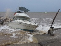 Tropická búrka Erika zasiahla karibské štáty Tropická búrka Erika zasiahla karibské štáty