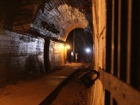 Tunel, v ktorom pátrajú po stratenom poklade