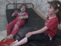 Zranené dievčatá v Sýrii