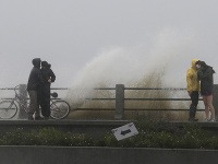 Východné pobrežie USA zasiahol hurikán Joaquin Východné pobrežie USA zasiahol hurikán Joaquin
