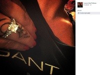 Lucia Frčková si na Facebook zavesila aj fotku s prsteňom, ktorý pôsobí ako zásnubný. 