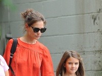S Katie Holmes bol Tom Cruise ženatý 6 rokov, majú spolu dcérku Suri. 