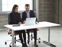 Zmeňte svoje pracovisko v priebehu pár sekúnd – stačí stlačiť ovládač.