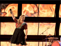 Kelly Clarkson Kelly Clarkson