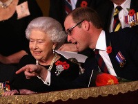 Princ William sa na verejnosti ukázal netradične v okuliaroch. 