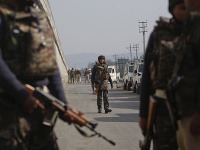 Skupina ozbrojencov prezlečených za vojakov napadla základňu v Pathankote na území indického štátu Pandžáb v sobotu 2.1.2016 pred svitaním. 