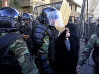Protesty v Teheráne po poprave šítskeho duchovného
