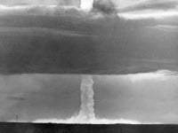 Vodíková bomba testovaná na atole Bikini.