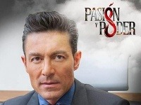 Fernando Colunga najnovšie účinkuje v telenovele s názvom Vášeň a sila.