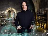 Alan Rickman ako Severus Snape