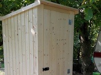 No kto by nechcel mať takúto originálnu latrínu. No kto by nechcel mať takúto originálnu latrínu.
