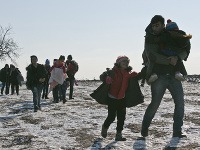 Prílev utečencov príliš nepoľavil ani po novom roku