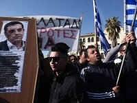 Gréci protestujú proti reforme dôchodkového systému Gréci protestujú proti reforme dôchodkového systému